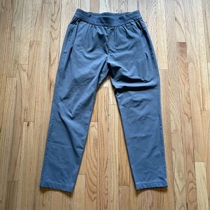 Lululemon men’s Wake Up and Train Pants Large